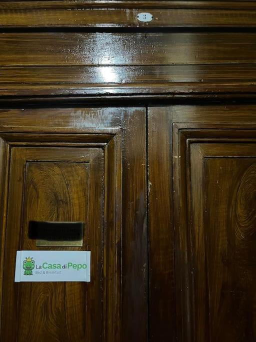 Апартаменты La Casa Di Pepo Неаполь Экстерьер фото